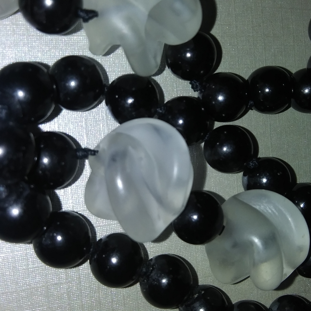 8-9mm Black Onyx handknotted NECKLACE with large Frosted Crystal s